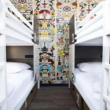 Hostel Generator