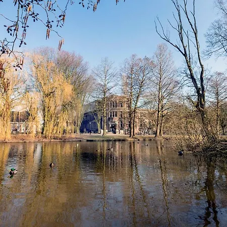 Hostel Generator Amszterdam