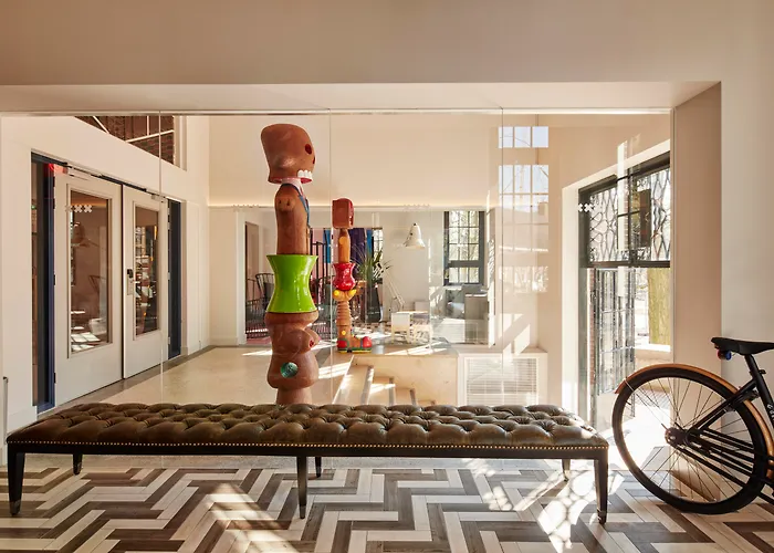 بيت شباب جينيريتور